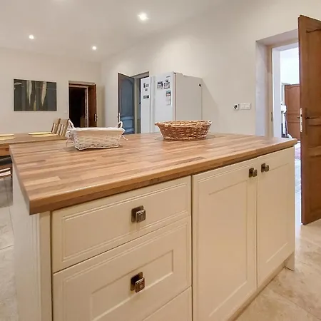 Dom wakacyjny Awesome In Saint-simon With Wifi Saint-Simon (Charente)